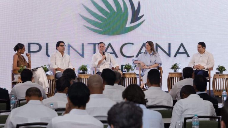 Foro Punta Cana abre diálogo sobre infraestructura, inversión y visión de país